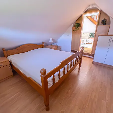 Mila Bregovi - Prostrani 公寓 兹拉蒂博尔