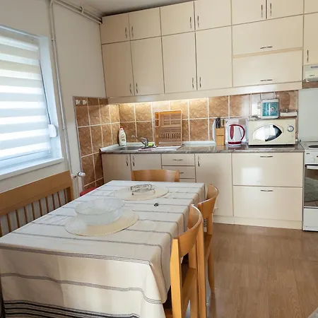 Mila Bregovi - Prostrani Apartament