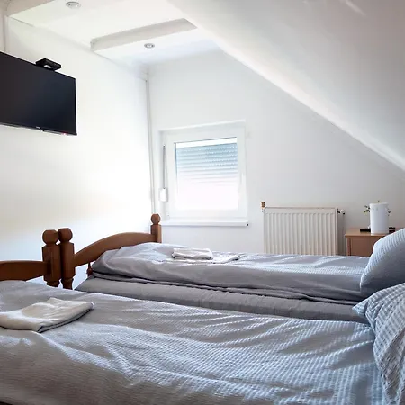 Mila Bregovi - Prostrani * Zlatibor