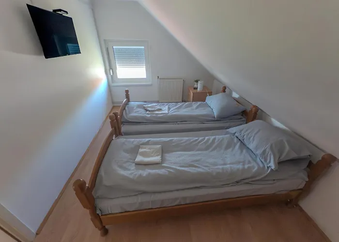 Mila Bregovi - Prostrani 아파트 즐라티보